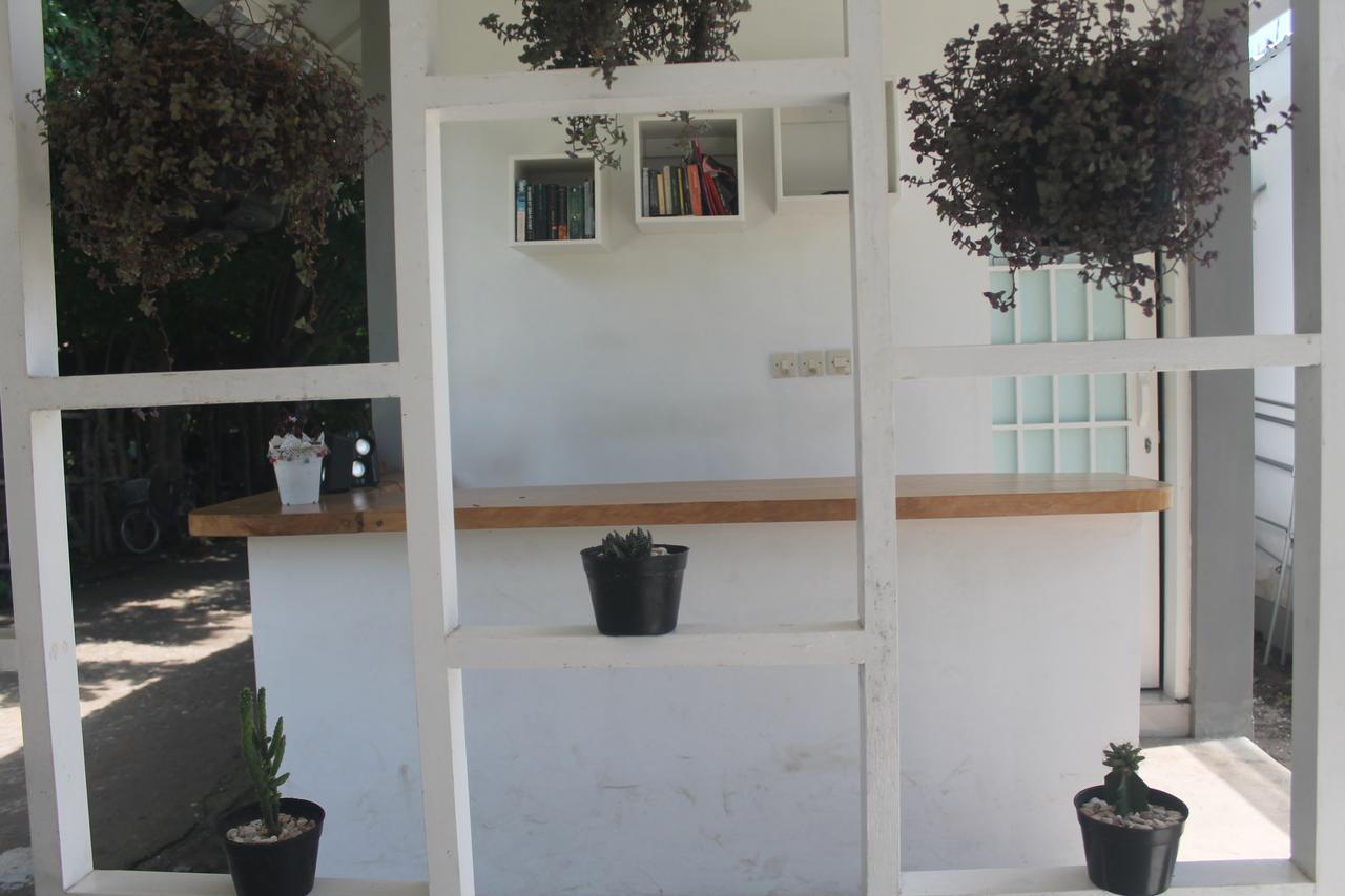 Casa Blanca Gili Air Hotel Eksteriør billede