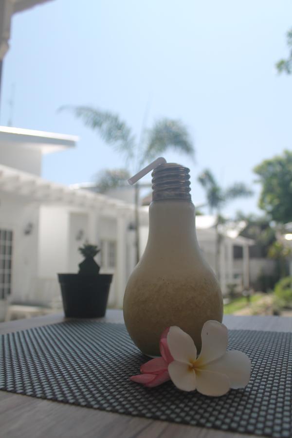 Casa Blanca Gili Air Hotel Eksteriør billede